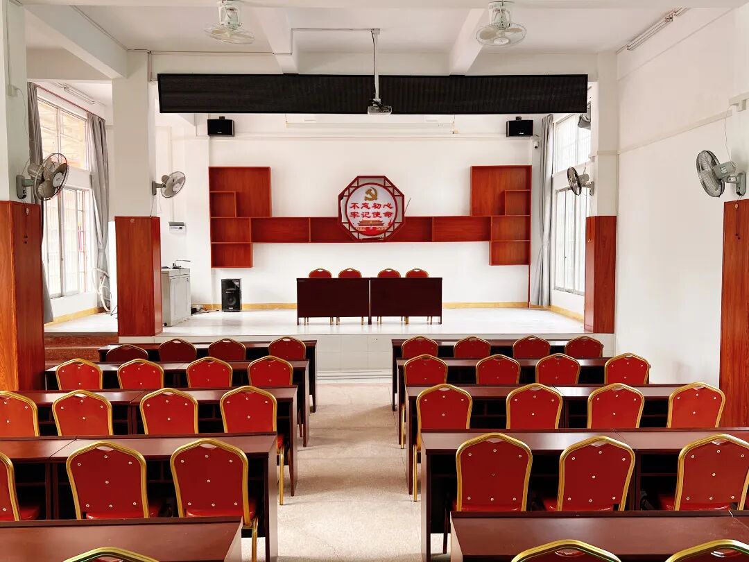 会议室.jpg